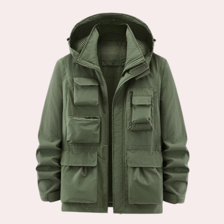 Andres - An extremely lightweight men's jacket that dries instantly and guarantees unparalleled comfort.