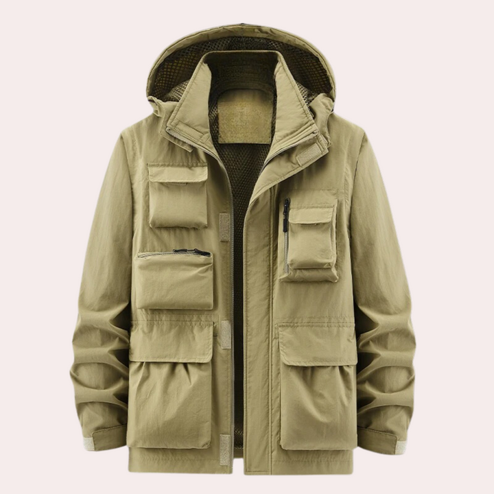 Andres - An extremely lightweight men's jacket that dries instantly and guarantees unparalleled comfort.