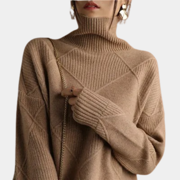 Stylish Ellie women's turtleneck - a pinch of luxury for your collection!