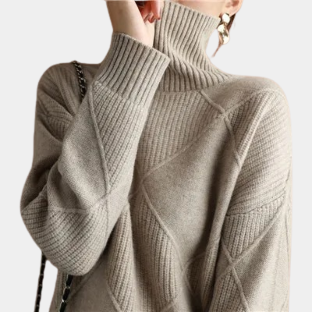 Stylish Ellie women's turtleneck - a pinch of luxury for your collection!