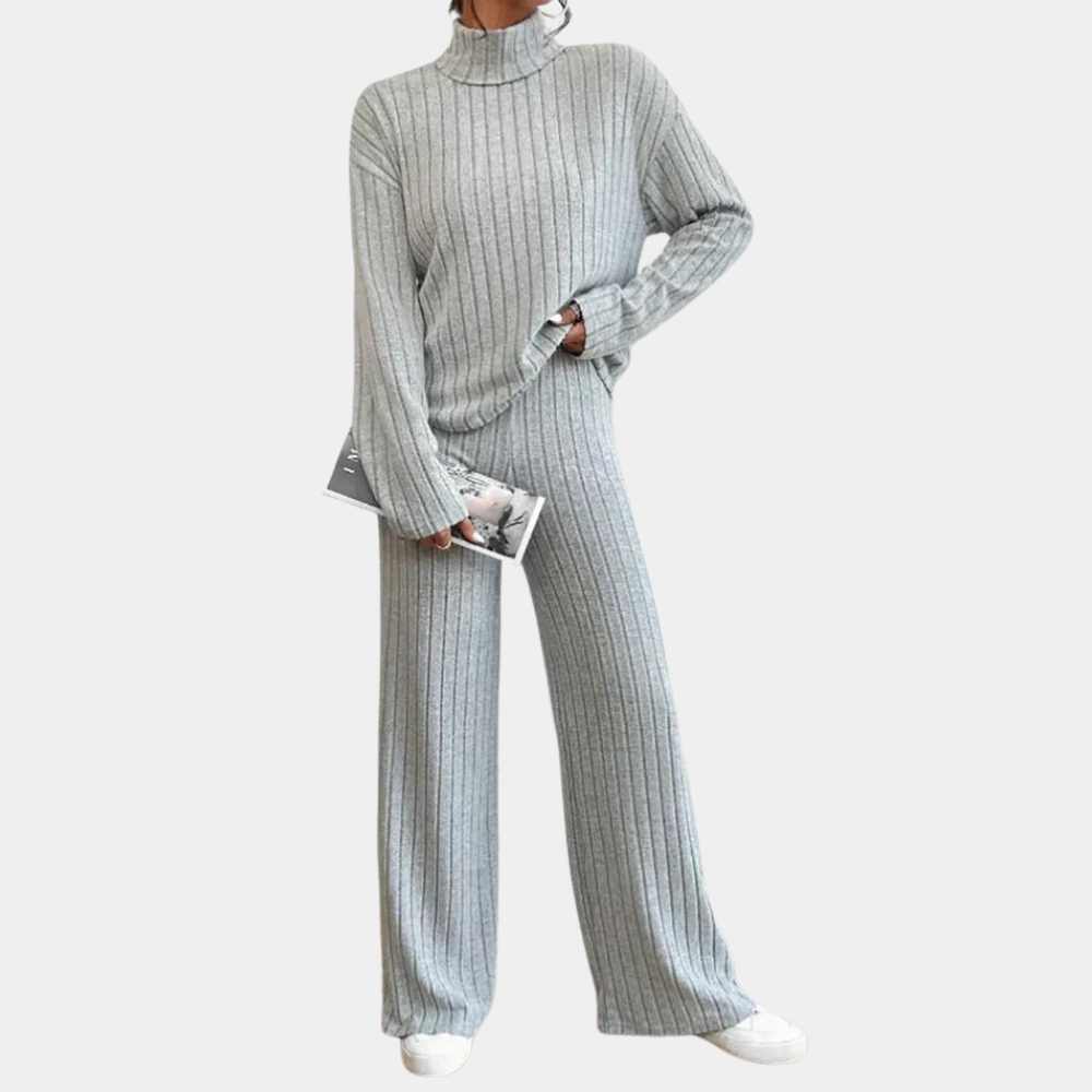 The luxurious Corey 2-piece women's set - the perfect combination of elegance and comfort!