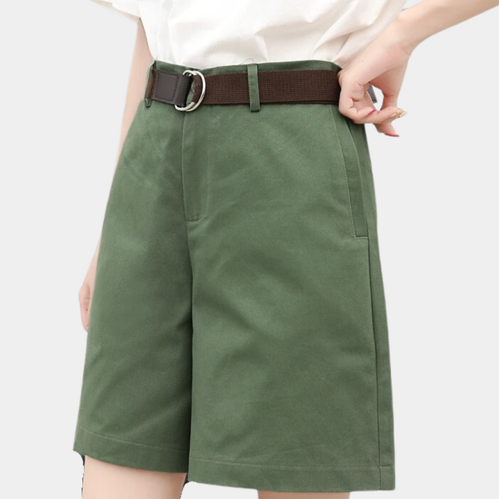 Pierrette - Elegant and comfortable shorts for women