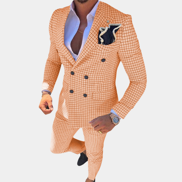 Luxury two-piece men's suit by Quennel - elegance and sophistication guaranteed!