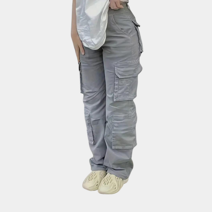 Cecilia - fashionable women's cargo trousers with practical, stylish pockets