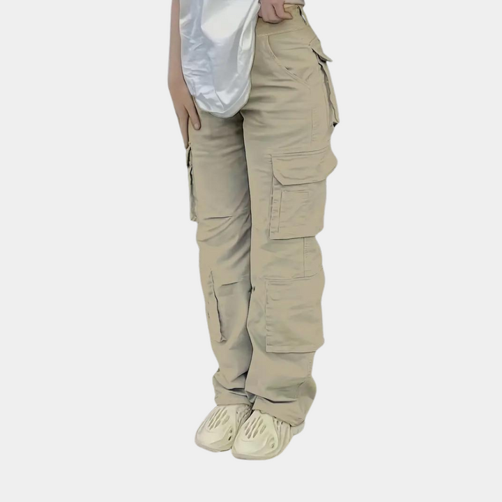 Cecilia - fashionable women's cargo trousers with practical, stylish pockets
