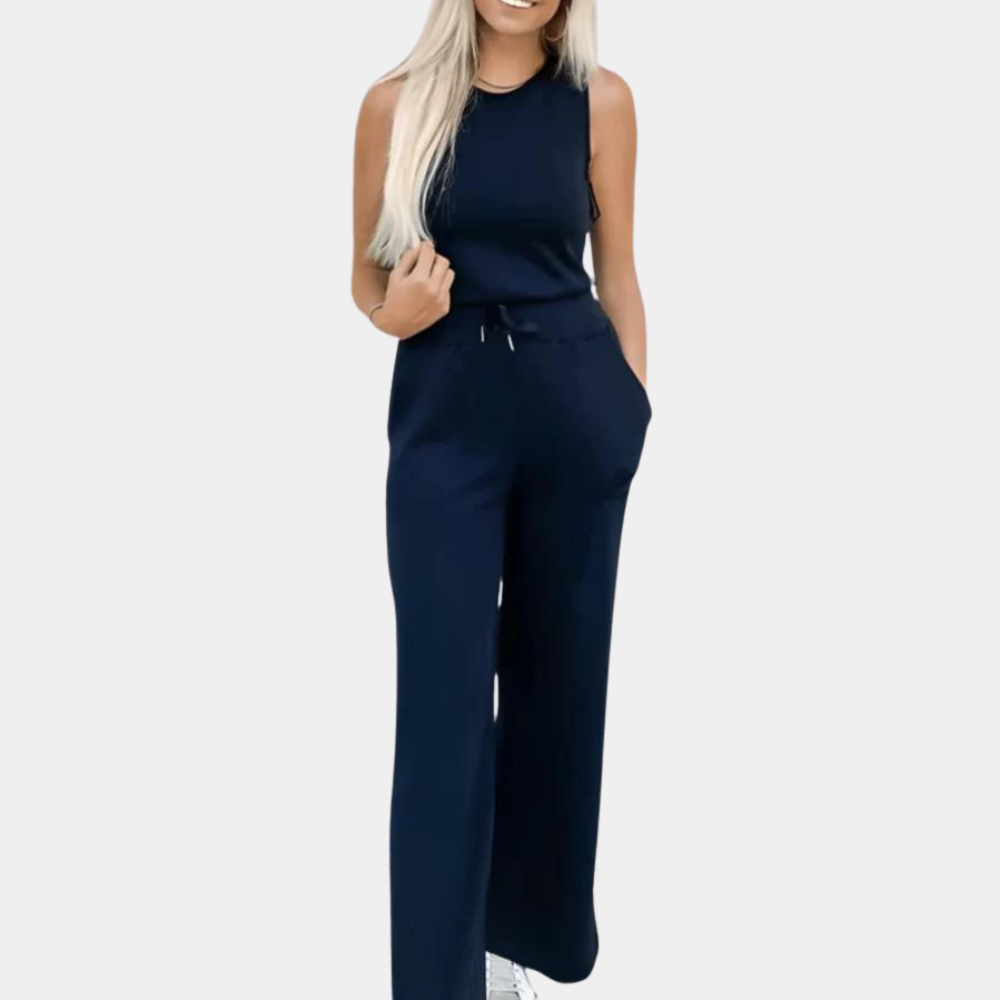 Daliah - A stylish two-piece set for women, combining elegance with comfort