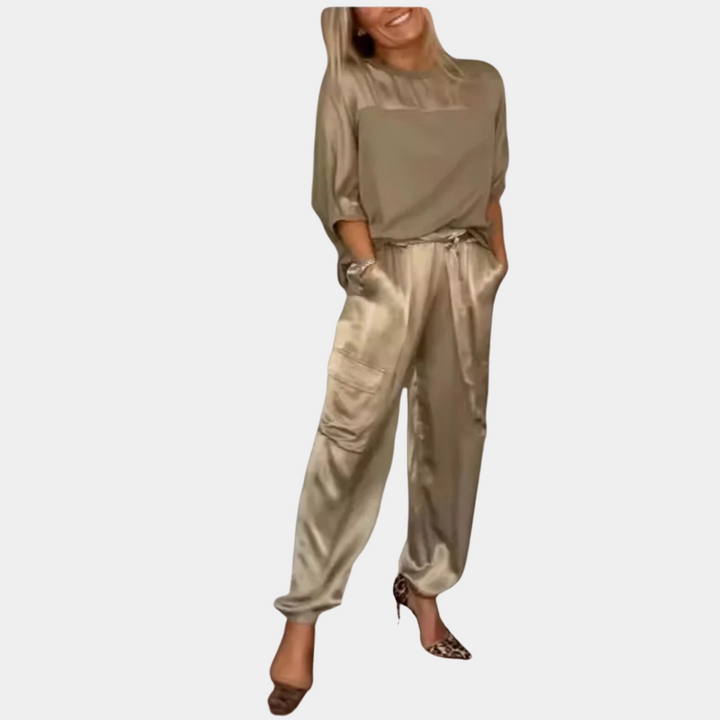 Coletta - Elegant women's two-piece set for any occasion