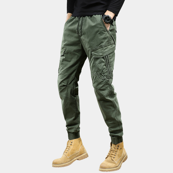 Stylish men's Daan cargo trousers - a guarantee of comfort and functionality with extra pockets!
