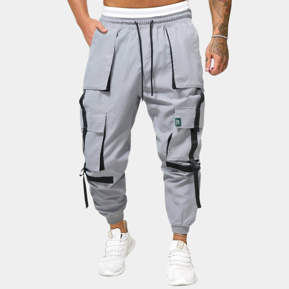 Fashionable and modern men's cargo trousers by Italo