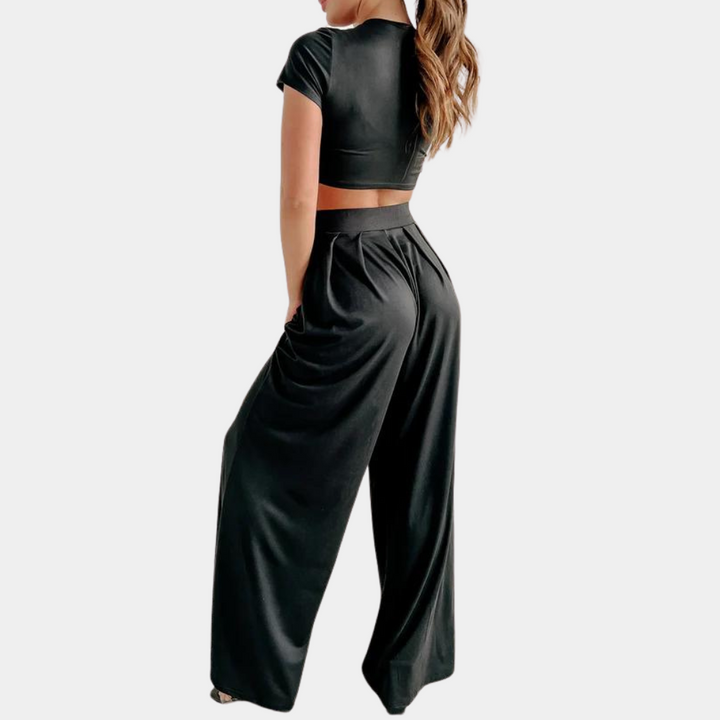 Avena - A luxurious and comfortable two-piece set for women with elegant style