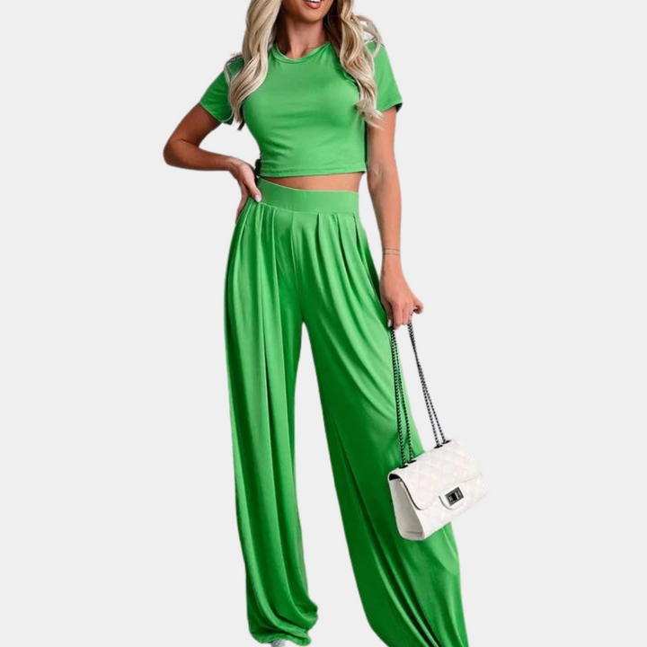 Avena - A luxurious and comfortable two-piece set for women with elegant style