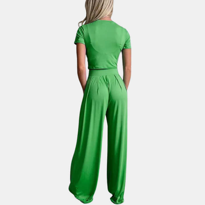 Avena - A luxurious and comfortable two-piece set for women with elegant style