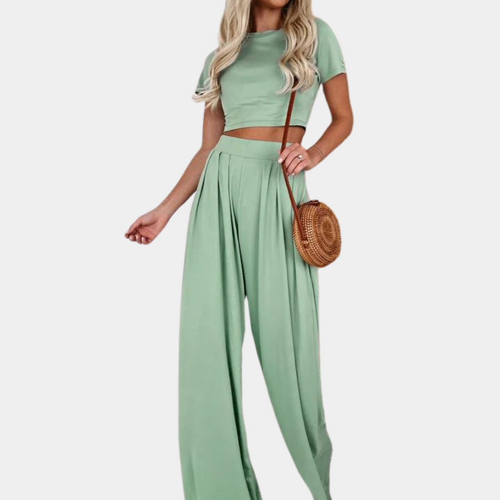 Avena - A luxurious and comfortable two-piece set for women with elegant style
