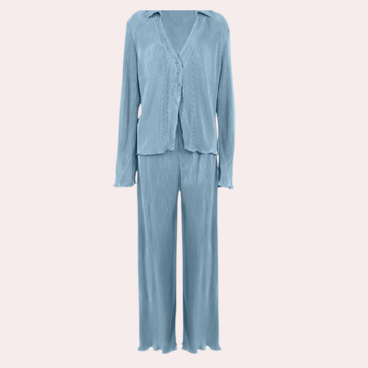 Evita - Stylish and Elegant Two-Piece Set for the Sophisticated Woman