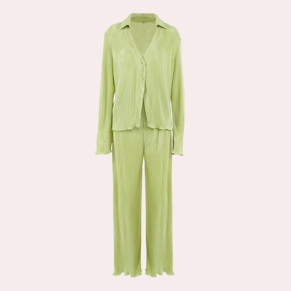 Evita - Stylish and Elegant Two-Piece Set for the Sophisticated Woman