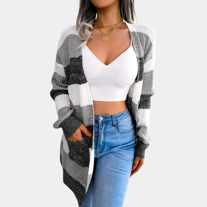 Agnesia - A stylish and extremely comfortable jumper, perfect for any occasion