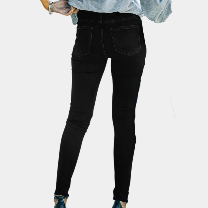 Dagnija - Elegant skinny jeans perfect for everyday styling for women