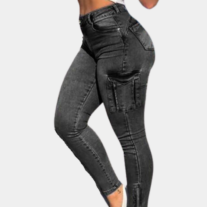 Irka - Elegant and comfortable skinny jeans for modern women