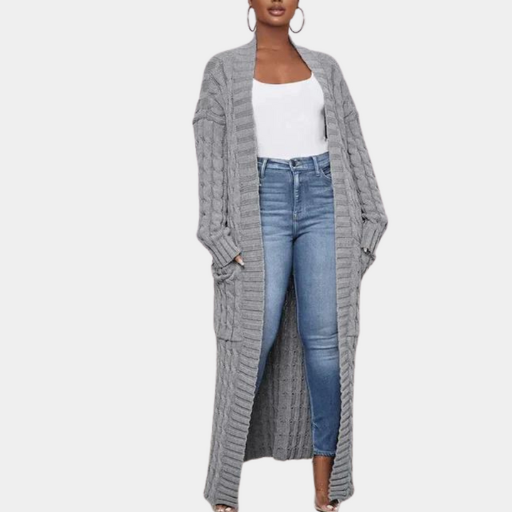 Stylish oversize cardigan for women Anastasija - The perfect choice for an elegant look!