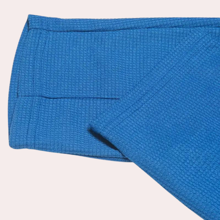 Fashionable men's joggers with adjustable waistband and practical drawstring