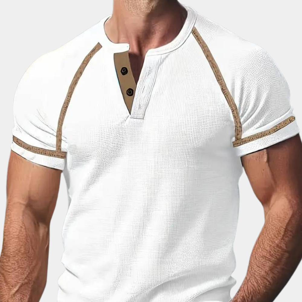 A stylish and airy short-sleeved T-shirt for men - perfect for any occasion!