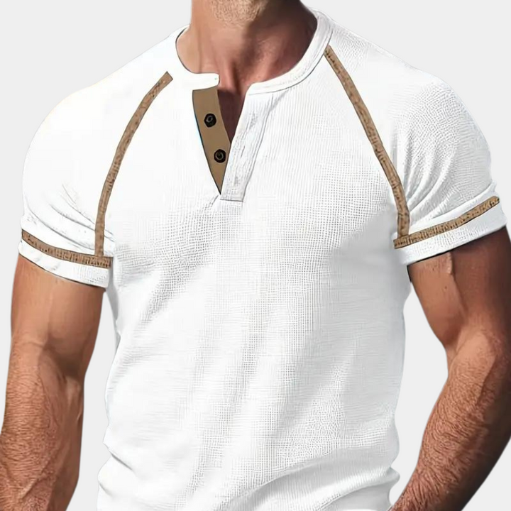 A stylish and airy short-sleeved T-shirt for men - perfect for any occasion!