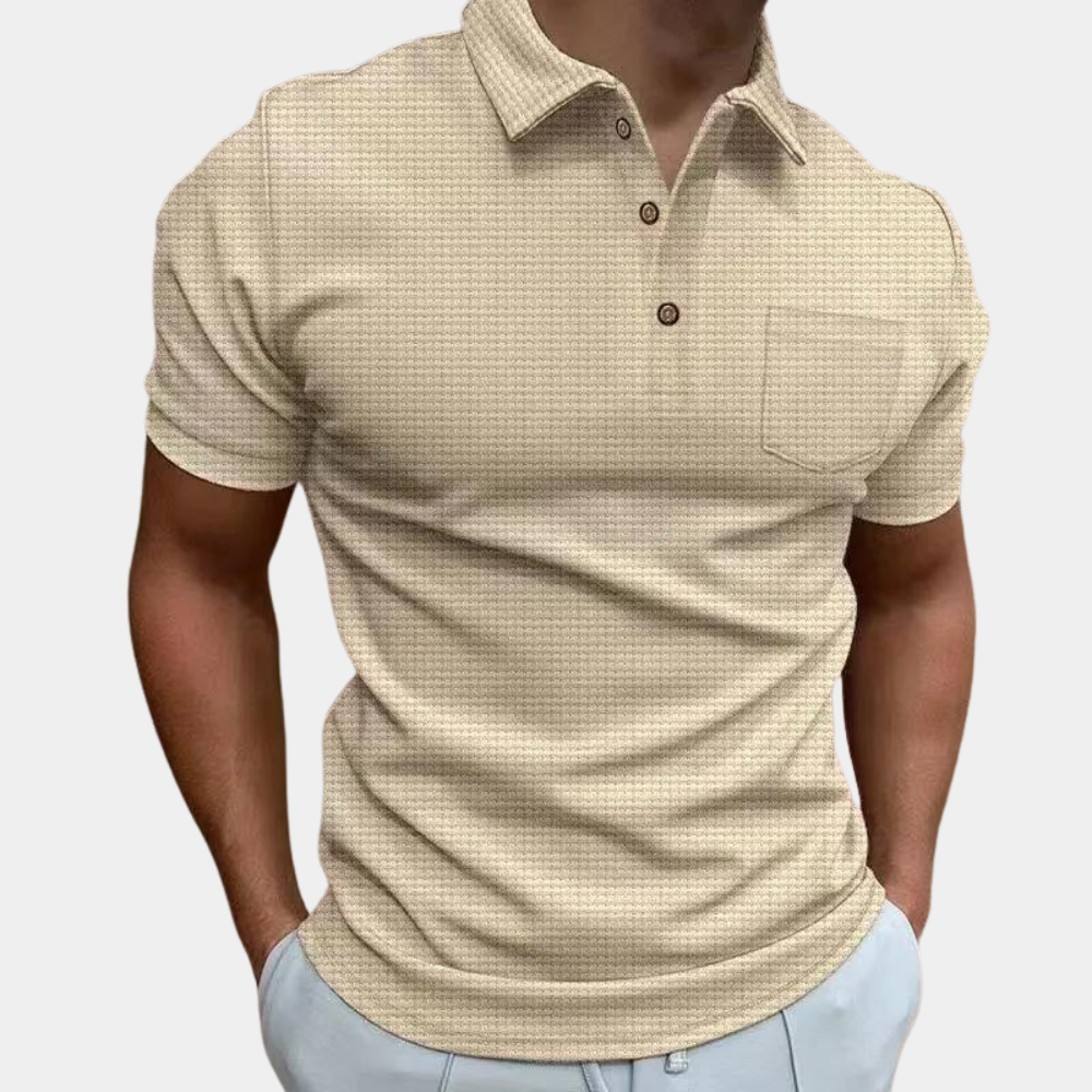 A stylish men's short-sleeved shirt - the perfect choice for everyday looks!