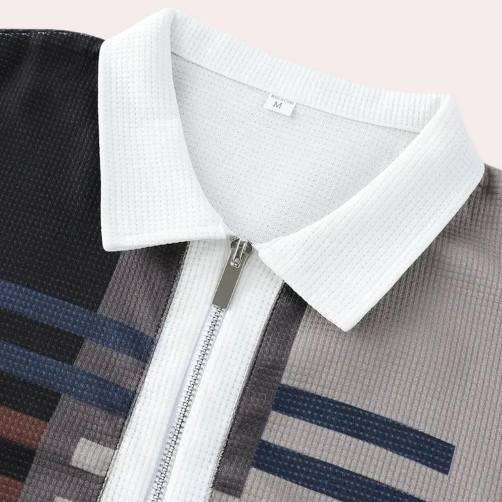 Elegant men's zip-up polo shirt: create the perfect combination of comfort and style!