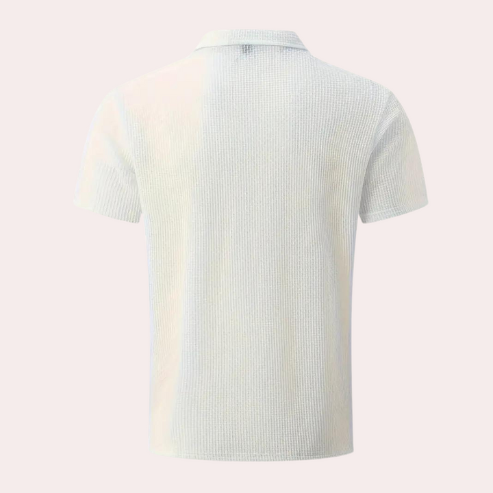 Super breathable men's polo shirt for unparalleled comfort