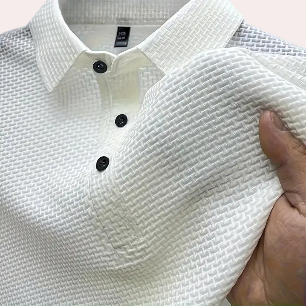 Super breathable men's polo shirt for unparalleled comfort