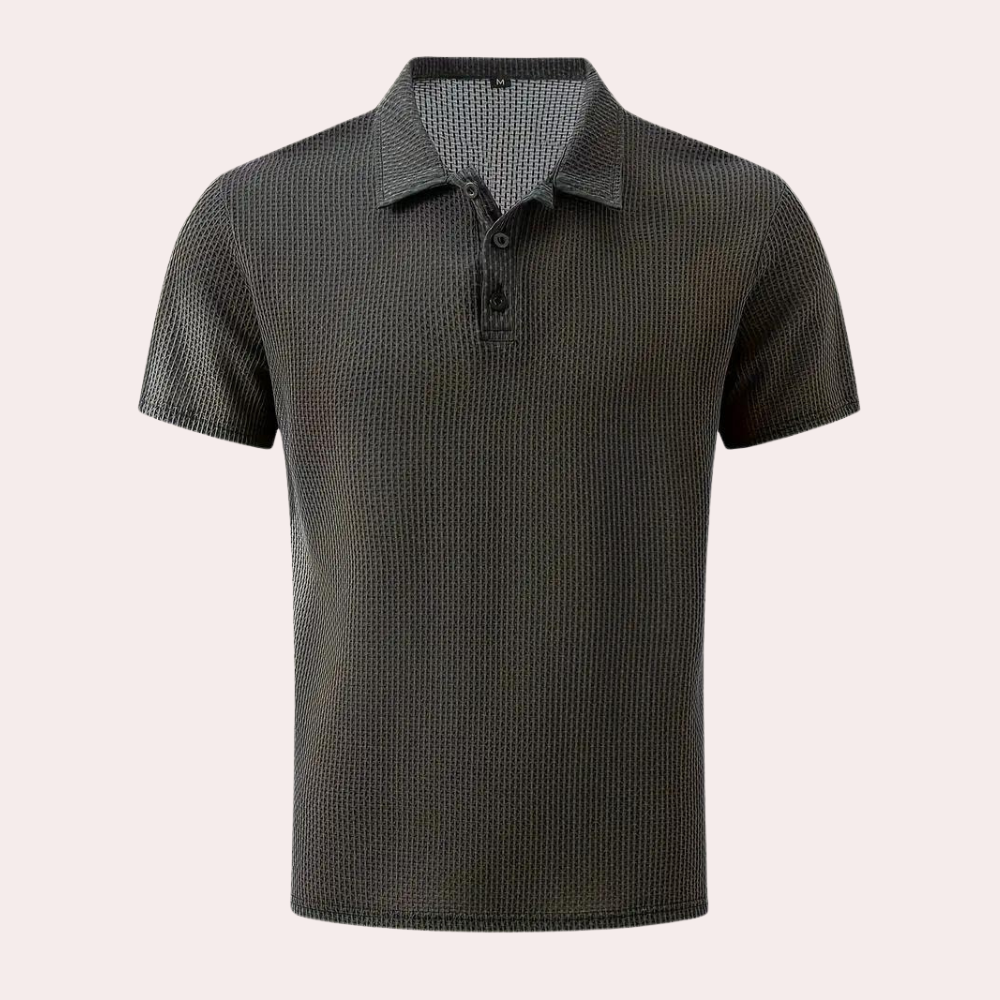 Super breathable men's polo shirt for unparalleled comfort