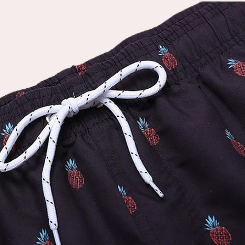 Stylish swim shorts for men: bring elegance to your holiday adventures!