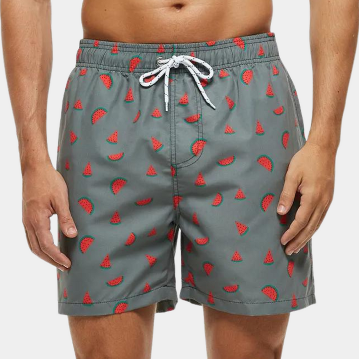 Stylish swim shorts for men: bring elegance to your holiday adventures!