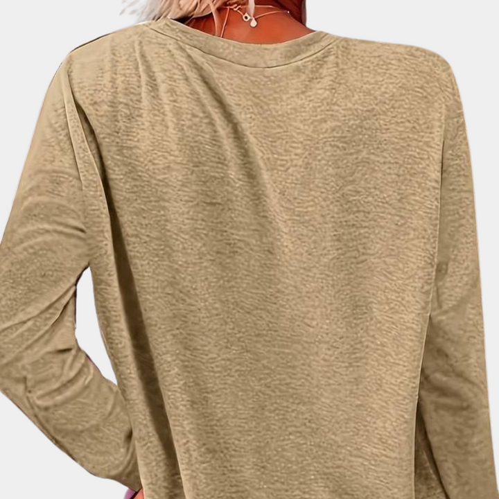 A stylish and comfortable women's T-shirt to enhance your fashionable look!