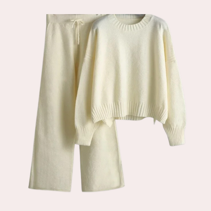 Stylish knitted jumpsuit for an elegant look in the comfort of your home - Melanie Collection