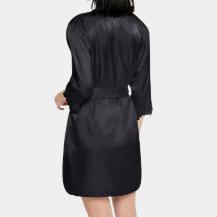 Luxury women's pyjamas for a night full of softness and elegance