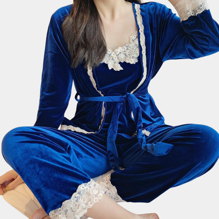 Discover exceptional comfort in luxury pyjamas for women!