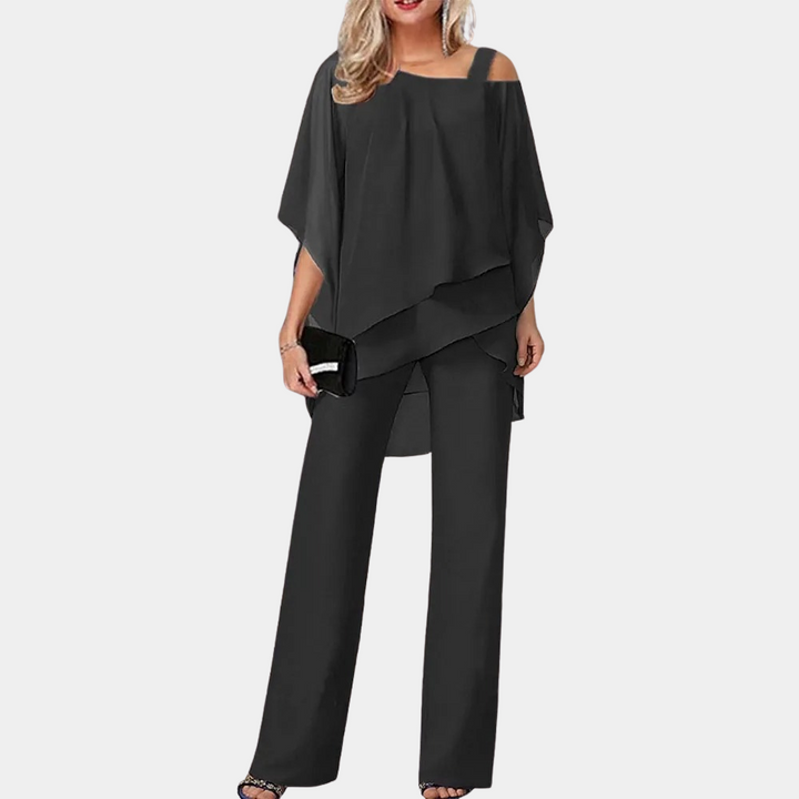 Elegant 2-piece women's set - perfect for any occasion!