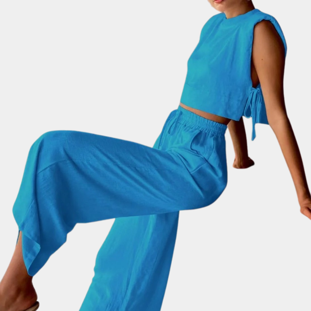 Stylish women's 2-piece set - a must-have for an elegant casual look!