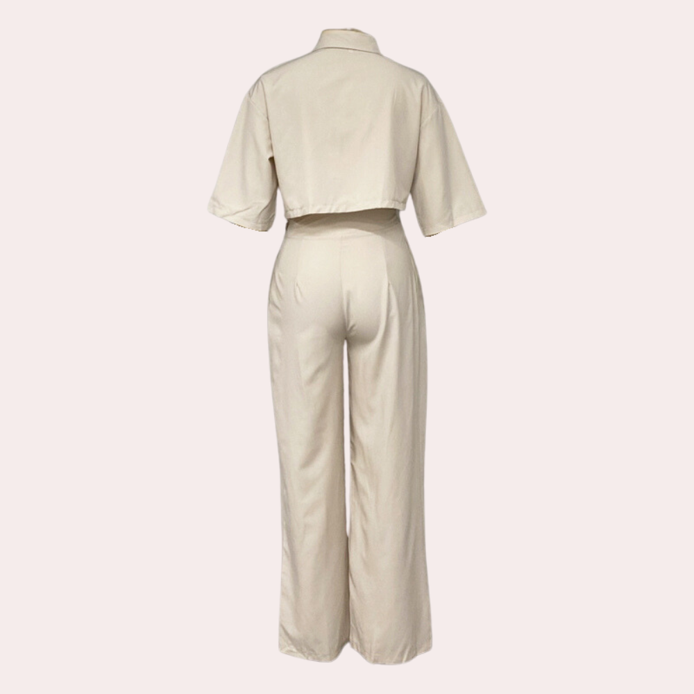 Stylish and subtle women's 2-in-1 casual set