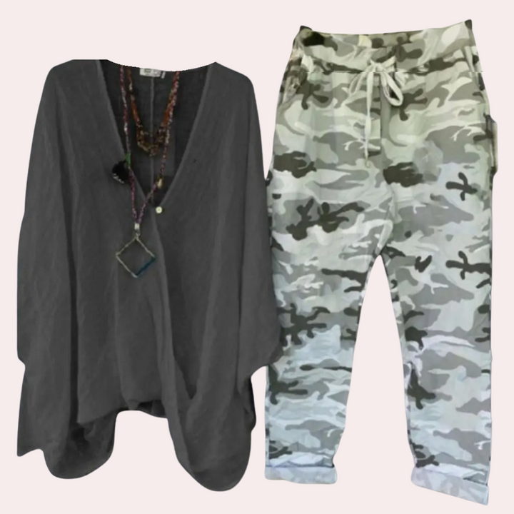 Elegant 2-piece women's set, ideal for sophisticated style