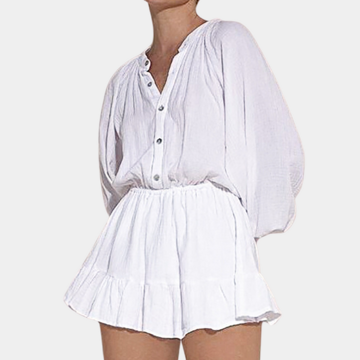 Elegant women's outfits for every occasion