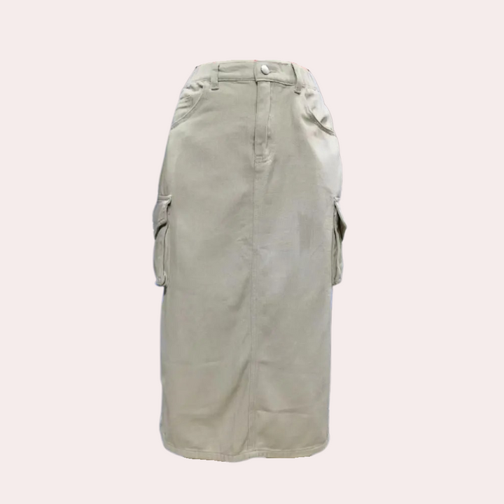 Elegant cargo skirt for women - the perfect choice for a stylish look!