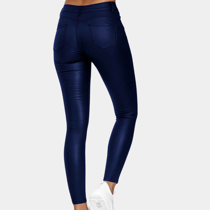 Elegant and comfortable trousers for women