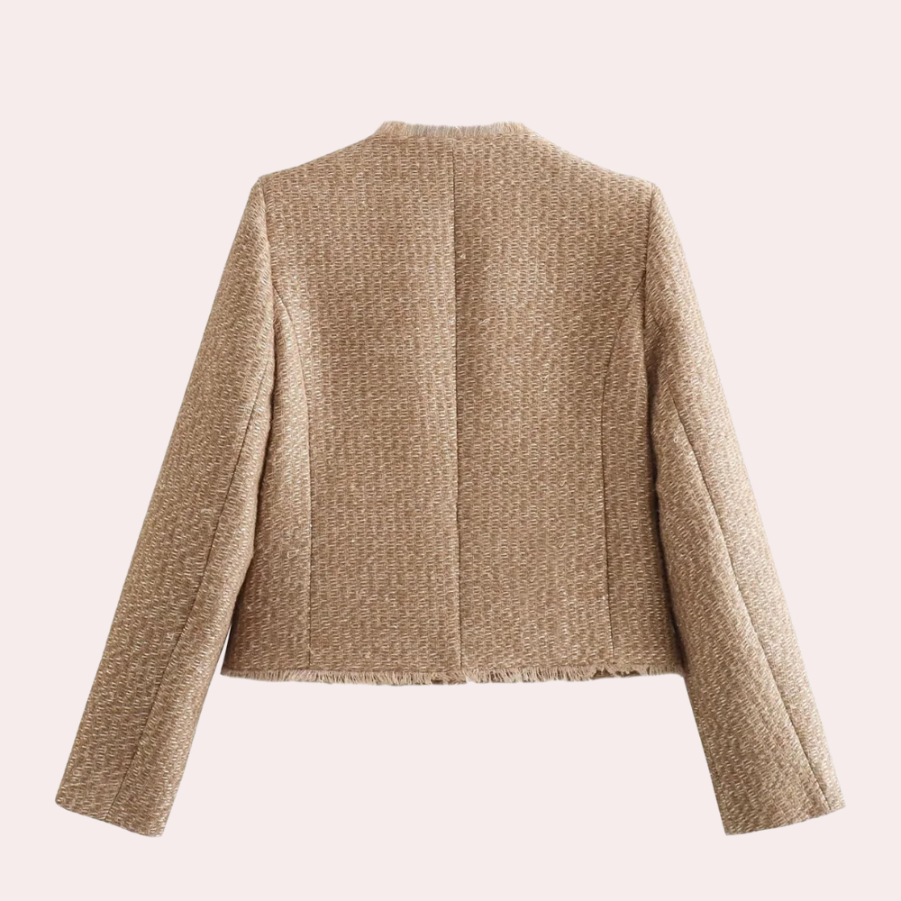 A sensual jacket in a uniquely feminine style