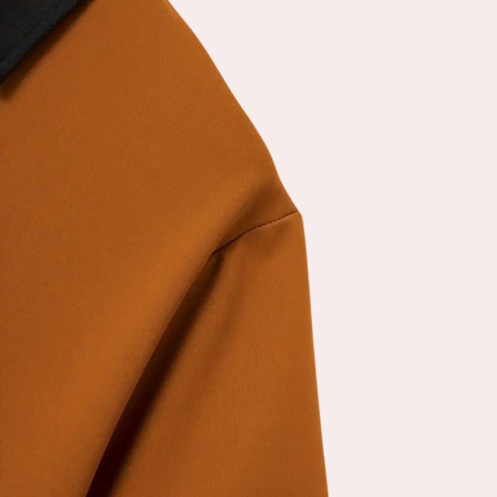 Men's stylish short-sleeved shirt in an intense orange hue