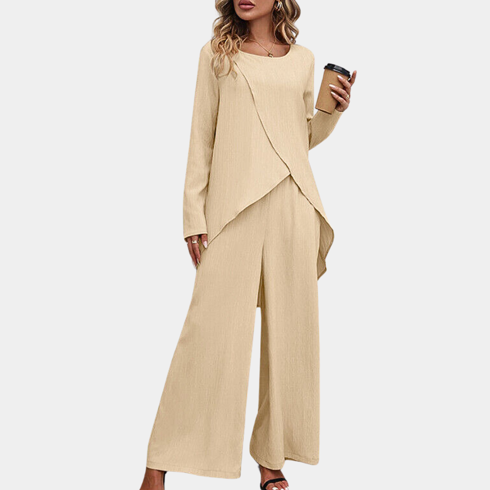 A stylish women's set, perfect for any occasion