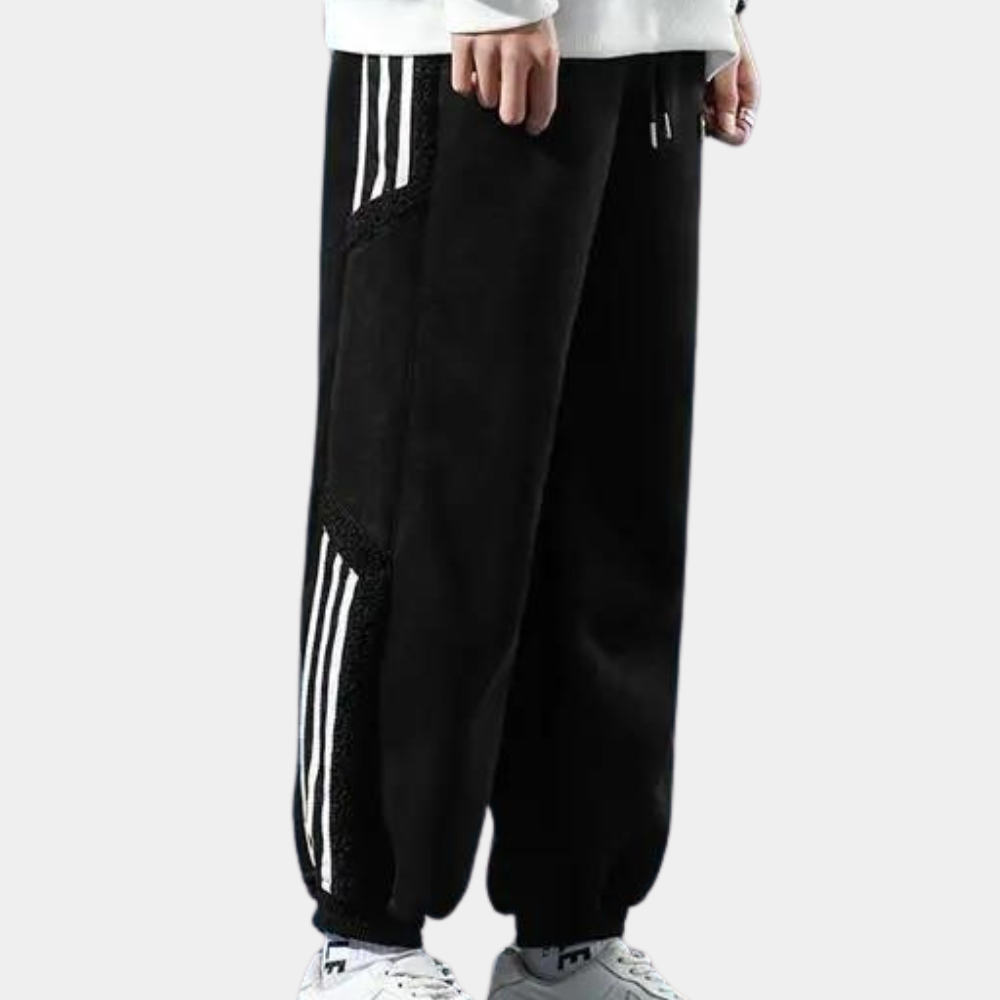 Stylish men's running trousers that combine elegance with unparalleled comfort.