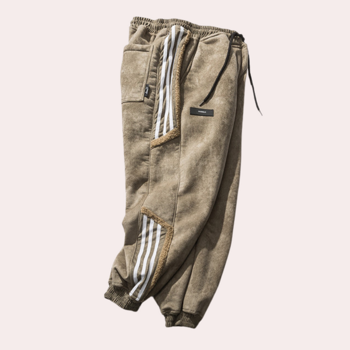 Stylish men's running trousers that combine elegance with unparalleled comfort.