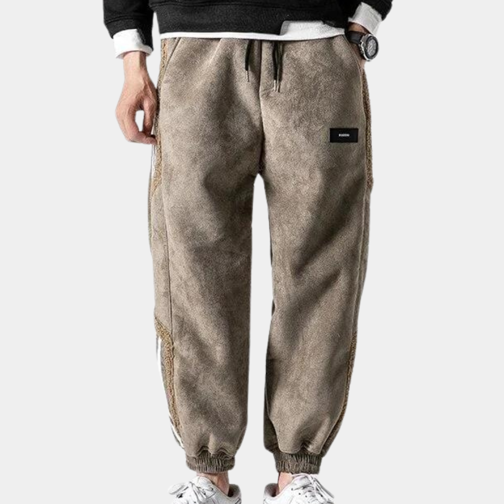 Stylish men's running trousers that combine elegance with unparalleled comfort.